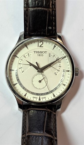 Lot 252 - Tissot - A gentleman's stainless steel 'Tradition Perpetual Calendar' wristwatch