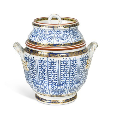 Lot 247 - A Worcester Barr period two-handled ice pail and cover, circa 1800