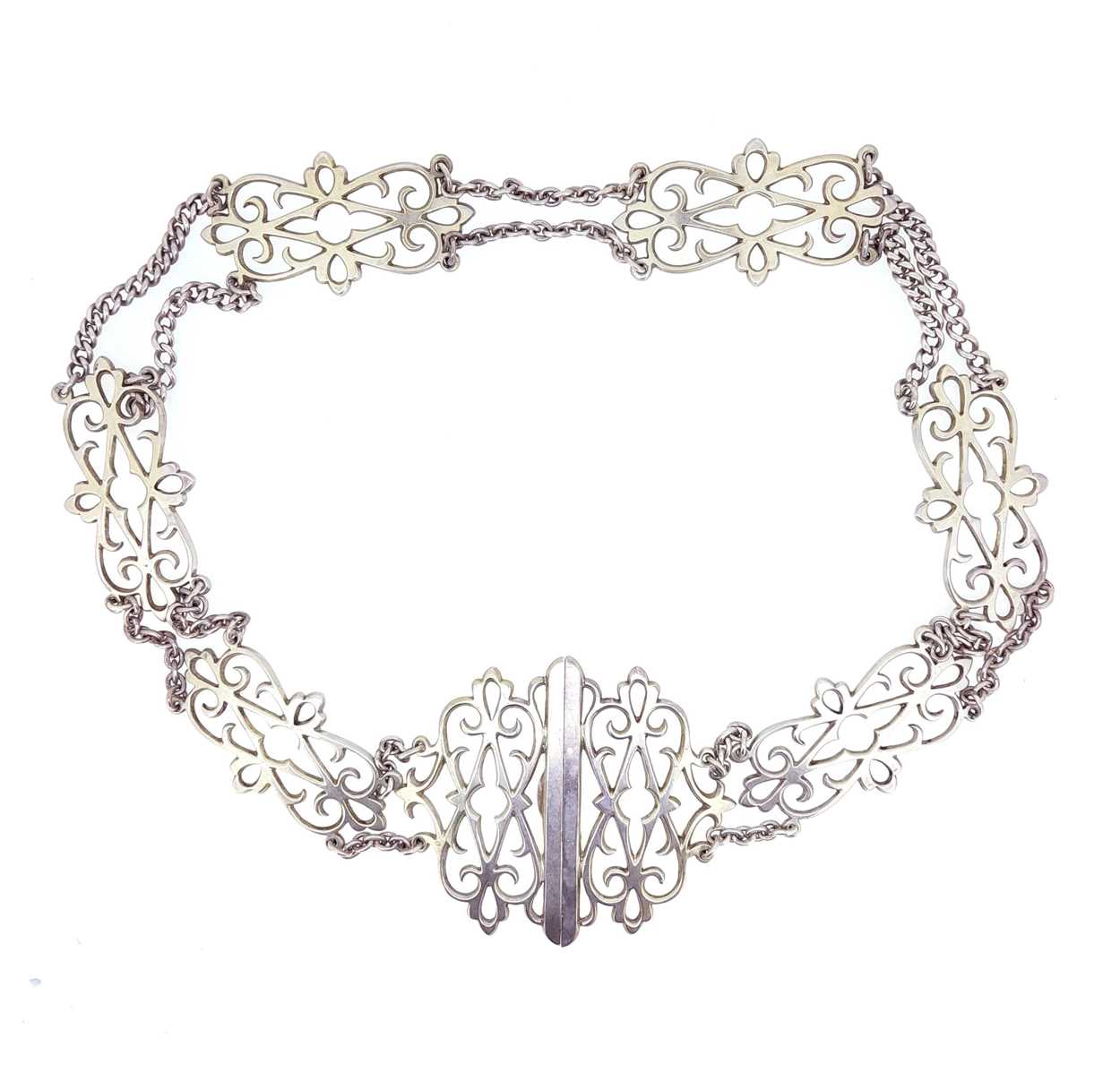 Lot 3 - An Edwardian silver belt of pierced links