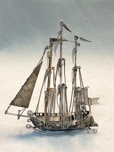 Lot 295 - An early 20th century Dutch metalwares silver miniature nef