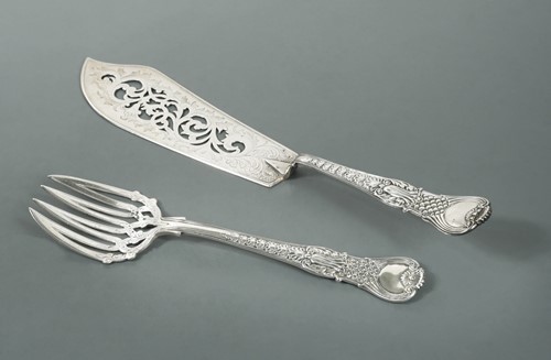 Lot 365 - A pair of Victorian silver fish servers