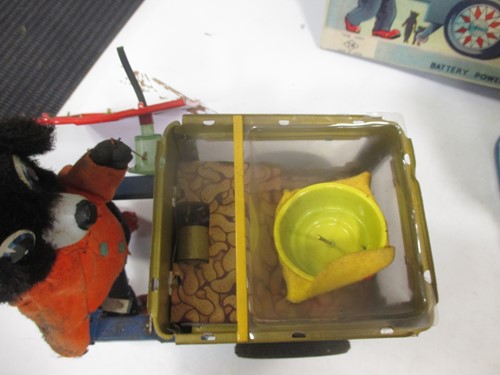 Lot 29 - Collection of Japanese and other part tinplate...