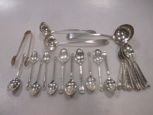 Lot 208 - A collection of assorted silver flatware 10.9ozt