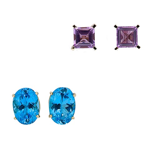 Lot 33 - Two pairs of gemstone ear studs