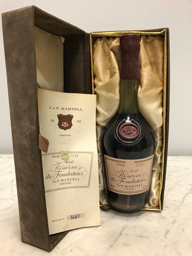 Lot 1274 - Martell "Reserve du Fondateur" cognac, 70cl,...