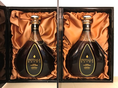 Lot 1277 - Courvoisier Initiale Extra cognac, 70cl, 40%,...