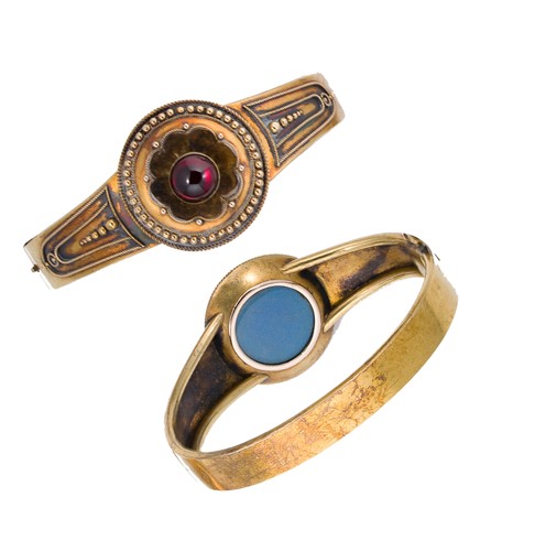 Lot 43 - A Victorian garnet memorial bangle