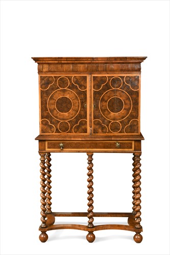 Lot 728 - A William and Mary oyster veneered chest on stand