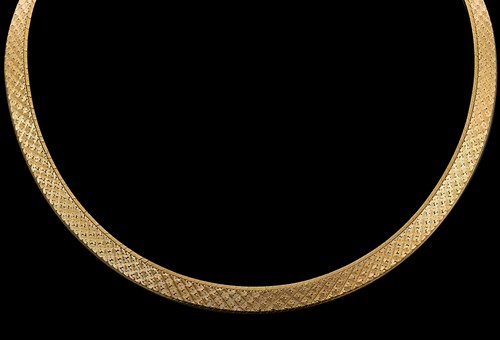 Lot 66 - A modern collarette