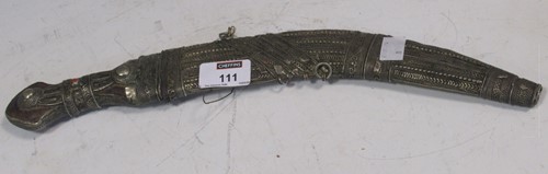Lot 111 - A 20th century Bedouin dagger, 40cm long
