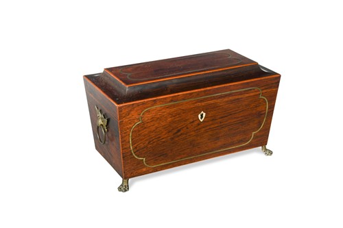 Lot 487 - A Regency rosewood tea caddy