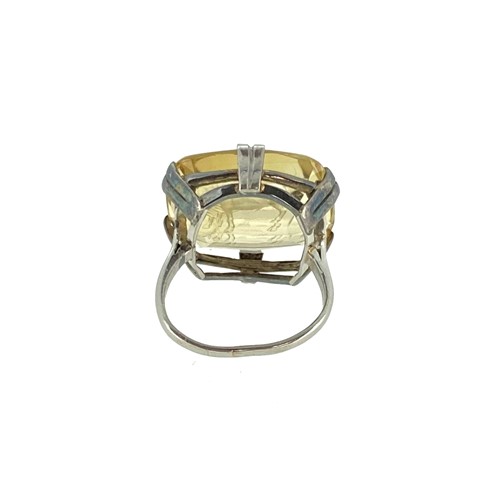 Lot 57 - A citrine intaglio ring