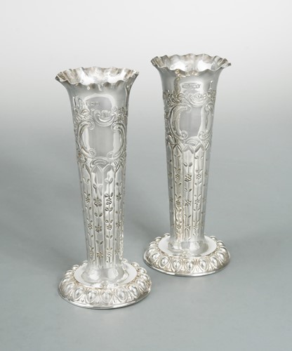 Lot 504 - A pair of Victorian silver spill vases