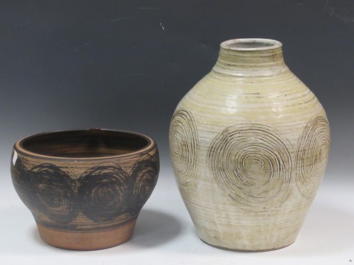 Lot 51 - a large Abington pottery vase by David Lane,...