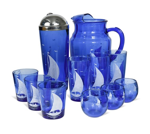 Lot 8 - A set of Hazel-Atlas cobalt barware from the Sportsman Series, circa 1940