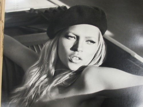 Lot 178 - Five Pirelli calendars, 1974, 1994, 2000, 2005...