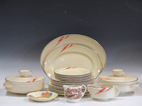Lot 72 - Clarice Cliff Bizarre dinner china, mainly in 6s