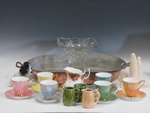 Lot 66 - Mixed china and glass including Royal Albert...