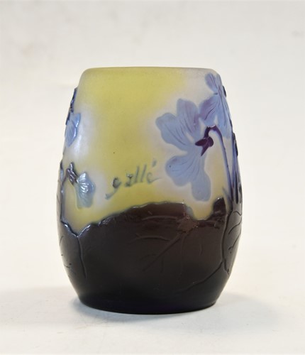 Lot 4 - Emile Gallé (French, 1846-1904), a small double overlay cameo glass vase