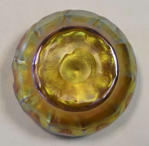 Lot 1 - A Tiffany Favrile glass finger bowl and stand