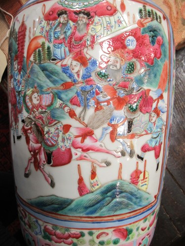 Lot 39 - A pair of large Chinese Famille Rose vases,...