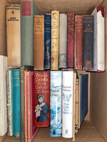 Lot 370 - Literature, various including children's....