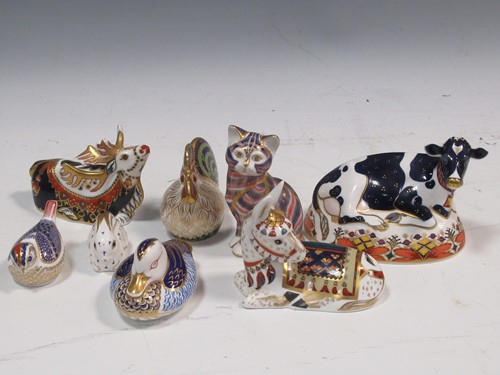 Lot 72 - A collection of Royal Crown Derby paperweights...