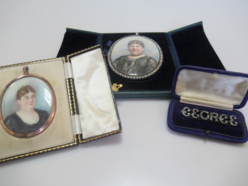 Lot 171 - A George diamond brooch together with 2...