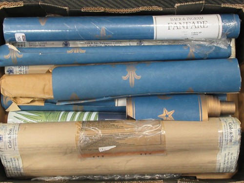 Lot 123 - Collection of Cole and Son wallpaper - Palm...