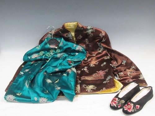 Lot 104 - Collection 20th century Chinese and other far...