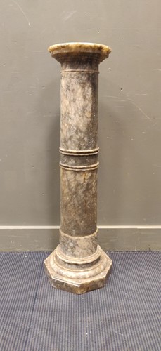 Lot 658 - A marble column