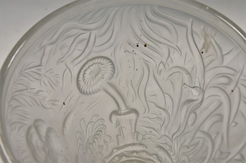 Lot 7 - An Art Deco style moulded glass vase