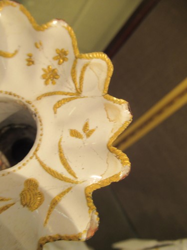 Lot 1 - A pair of 18th century Bilston or Battersea...