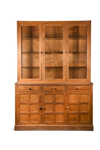 Lot 213 - Cat and Mouseman: Lyndon Hammell (Harmby), an oak glazed bookcase