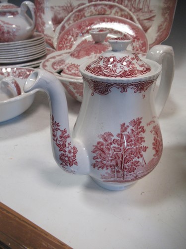 Lot 9 - A large quantity of English pink and white...