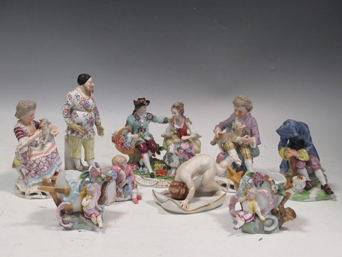 Lot 29 - A collection of mainly Continental figural...