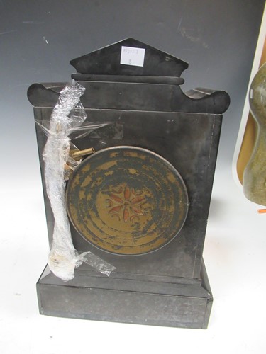 Lot 19 - An early 20th oak cased mantle clock retailed...