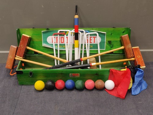 Lot 189 - Jaques croquet set for four players with four...