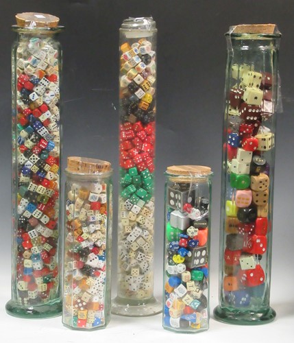 Lot 174 - A large collection of various dice to include...