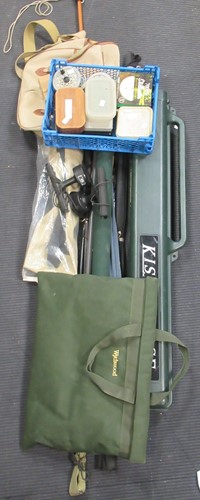 Lot 154 - A good collection of modern fly fishing tackle,...