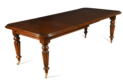 Lot 445 - A Victorian style mahogany extending dining...