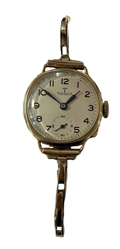 Lot 411 - Tissot - A 9ct gold wristwatch