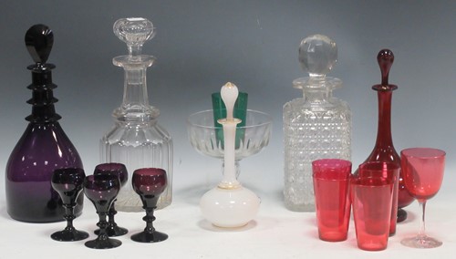 Lot 24 - A collection of glassware to include, a cut...