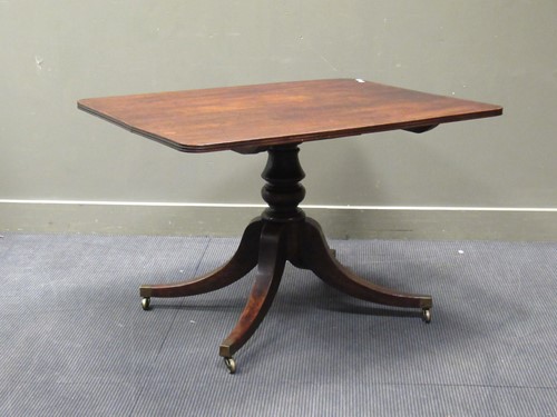 Lot 392 - A late George III mahogany breakfast table, 72...