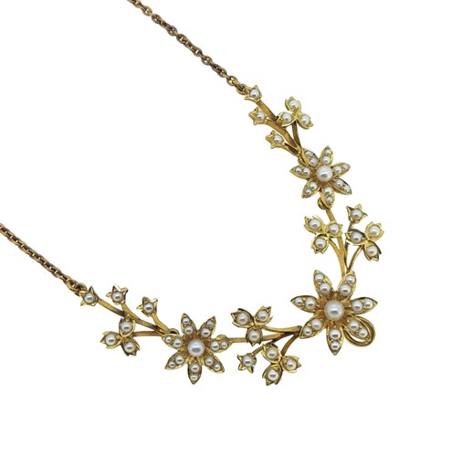 Lot 8 - A split pearl necklace