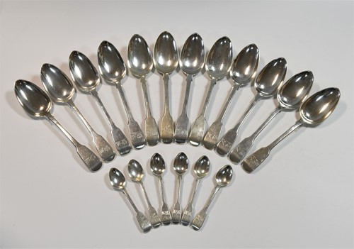 Lot 564 - 12 Victorian silver tablespoons and 6 matching teaspoons
