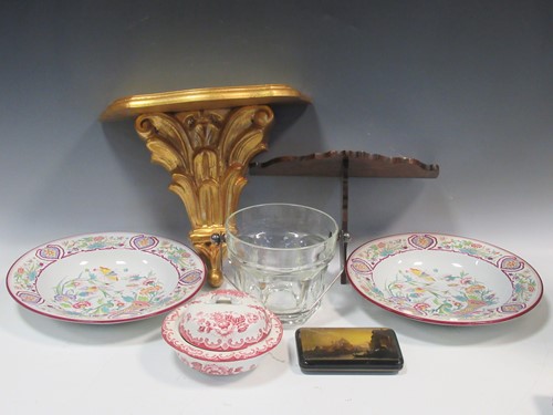 Lot 118 - A pair of Powell & Bishop dinner plates...