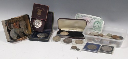 Lot 192 - A quantity of miscellaneous silver and other...