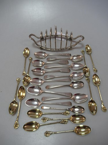 Lot 176 - A collection of silver flatware together with...