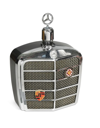 Lot 119 - A mid-century motoring themed decanter